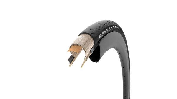 Pirelli P7 Sport Black 26-622