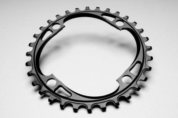 Absolute Black   Kettenblatt, 104 Lochkreis, schwarz, 32 Zähne